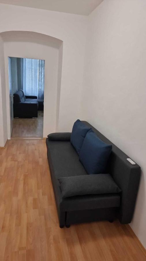 Premier Triple Room Mz Vienna Exterior photo