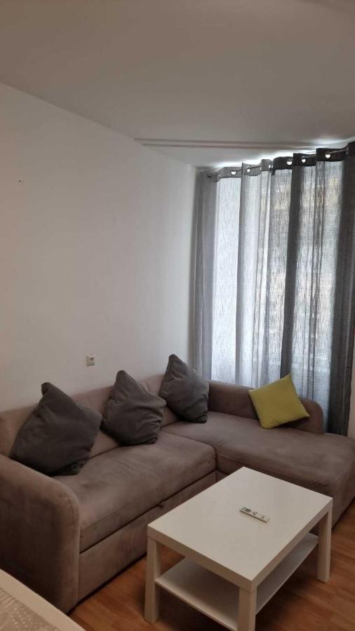 Premier Triple Room Mz Vienna Exterior photo